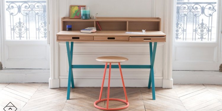 Compact-secretary-desk