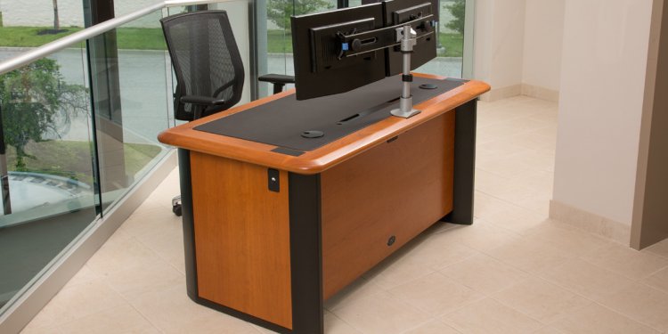 Traditional Computer Desks