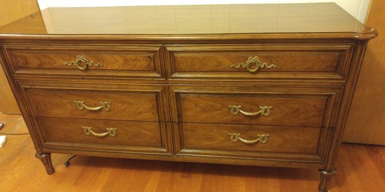 Henredon 6 drawer dresser